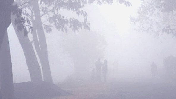 ঘন কুয়াশার কারণে দুই ডিগ্রি কমবে দিনের তাপমাত্রা