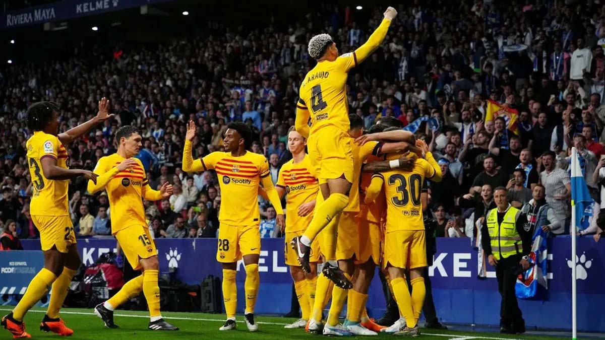 মেসির বিদায়ের পর প্রথমবার লা লিগা চ্যাম্পিয়ন বার্সেলোনা